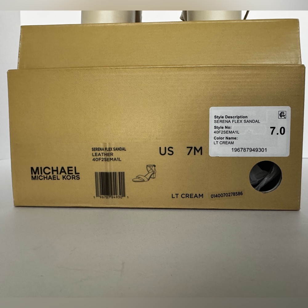 BNIB Michael Kors Serena Light Cream Heels - 7M - Picture 13 of 14